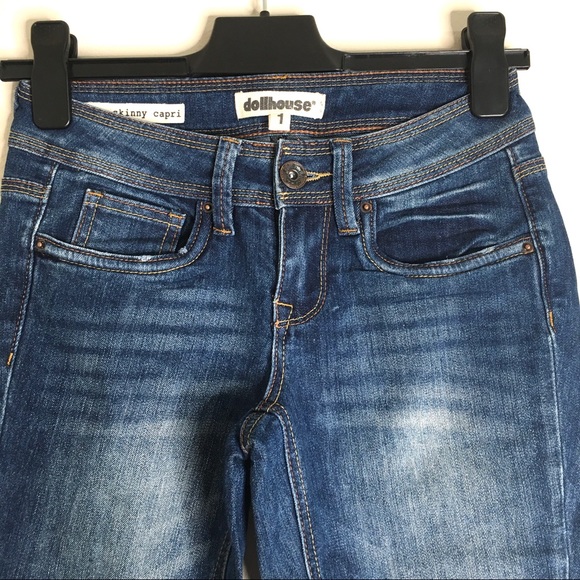 Dollhouse Roll-Up Skinny Capri - Picture 2 of 9